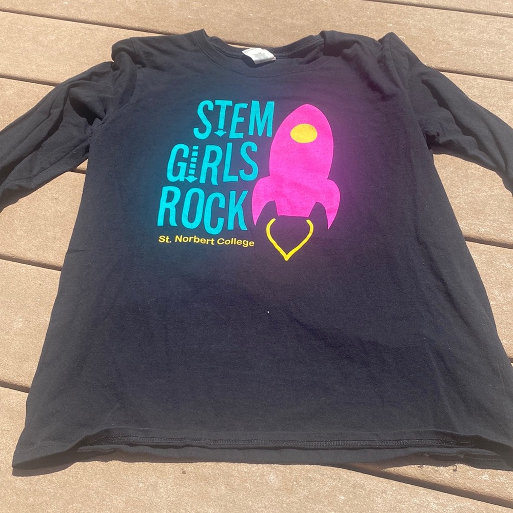 stem girls rock long sleeve tee